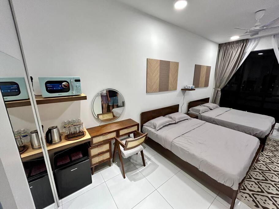 Hck14 B Skytree Dualkey Bukit Indah Legoland Projector * Johor Bahru